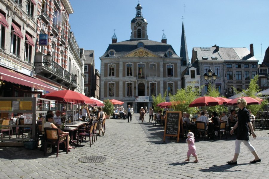 Hôtel de Ville de Huy DR