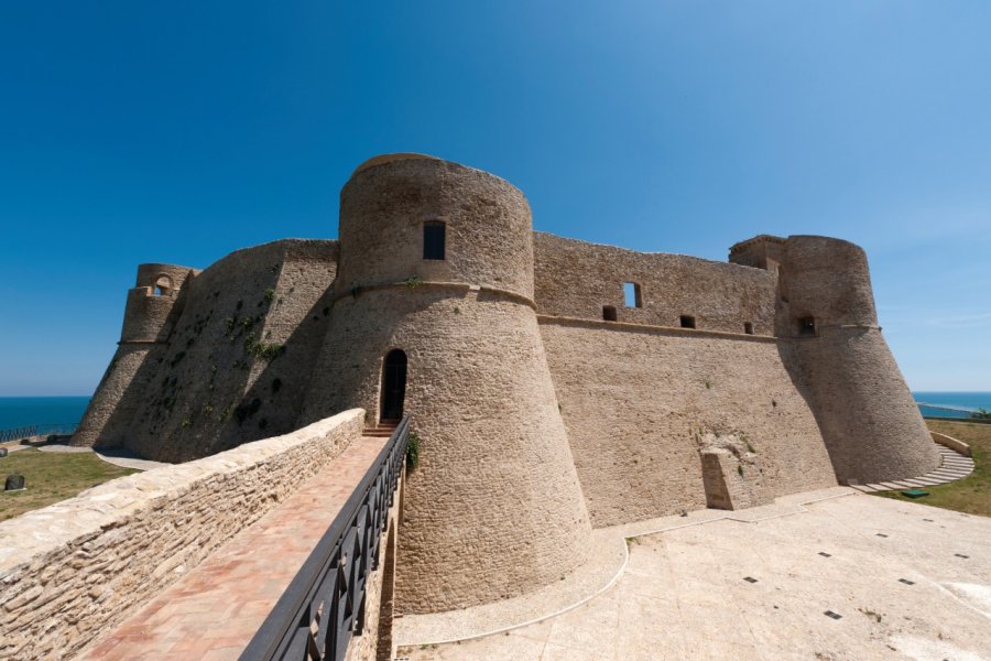 Château Aragonais d'Ortona. Clodio - iStockphoto