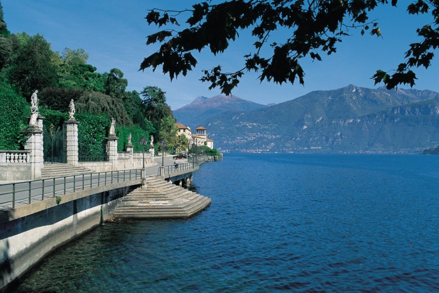 Tremezzo, au bord du lac de Côme. Hugo Canabi - Iconotec