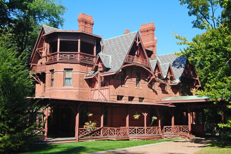 La maison et musée de Mark Twain à Hartford dans le Connecticut. shutterstock - Alizada Studios