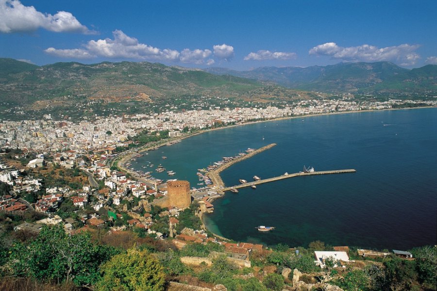 Port et baie d'Antalya. Alamer - Iconotec