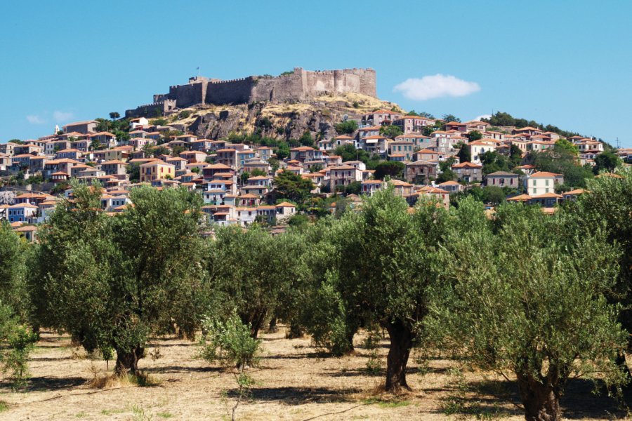 Molyvos, sur l'île de Lesbos. Vm - iStockphoto