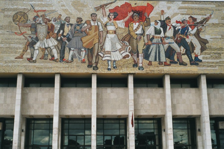 Mosaïque du Musée national historique. Julie Briard