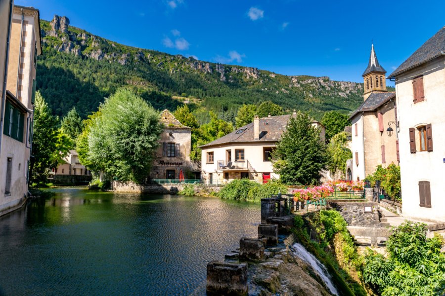 Village de Florac. chromoprisme - stock.adobe.com
