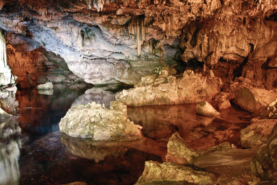 Grotta di Nettuno. Fyletto - iStockPhoto.com