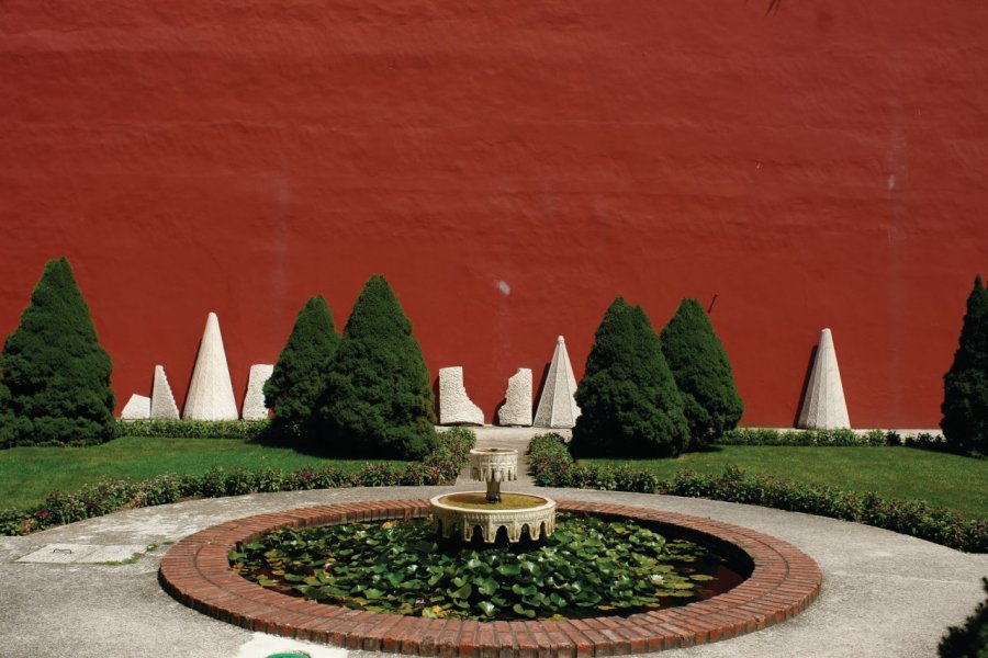 Les jardins du palais de Dolmabahçe. Sébastien Cailleux