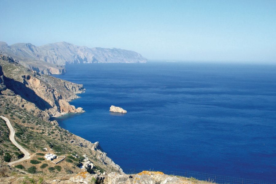 Au-dessus la plage d'Aghia Anna. Ana JOVETIC-VUCKOVIC