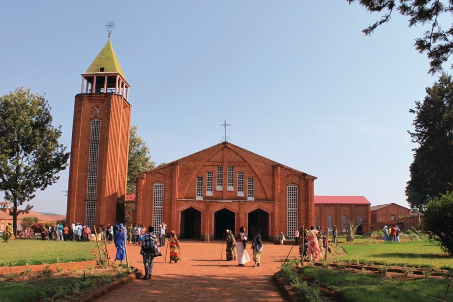 La cathédrale de Ngozi. Pierre DUMONT