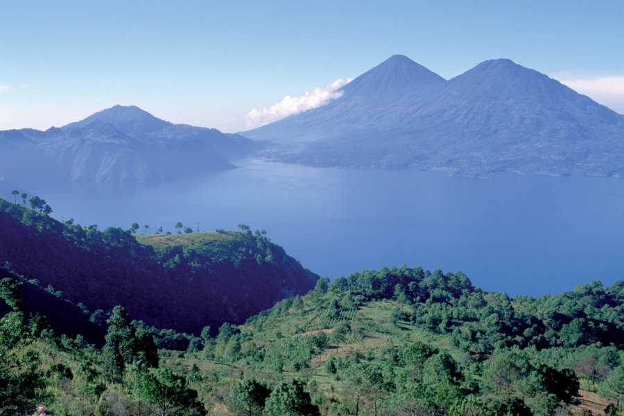 Lac Atitlán. Eric Martin - Iconotec