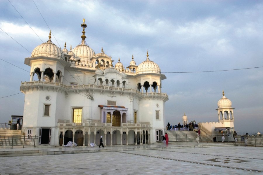 Gurdwara Keshgarh Sahib. Alamer - Iconotec