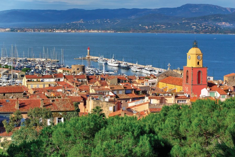 Sur les hauteurs de Saint-Tropez Trent - Fotolia