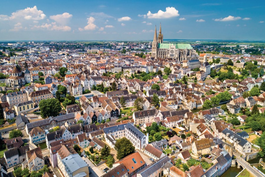 La ville de Chartres. Leonid Andronov - Shutterstock.com