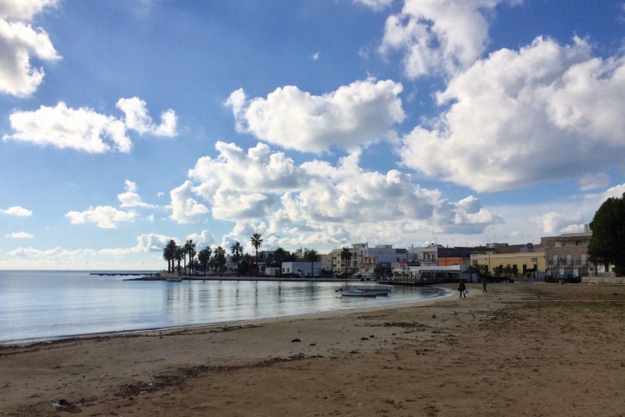 La plage de Porto Cesareo au petit matin. Muriel PARENT