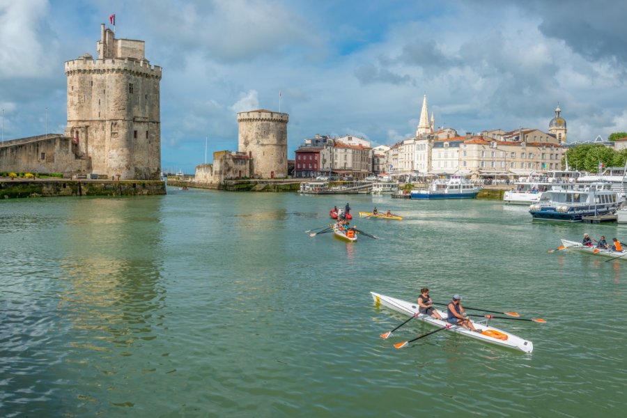 Kayak à La Rochelle. SGR Photography - stock.adob.com