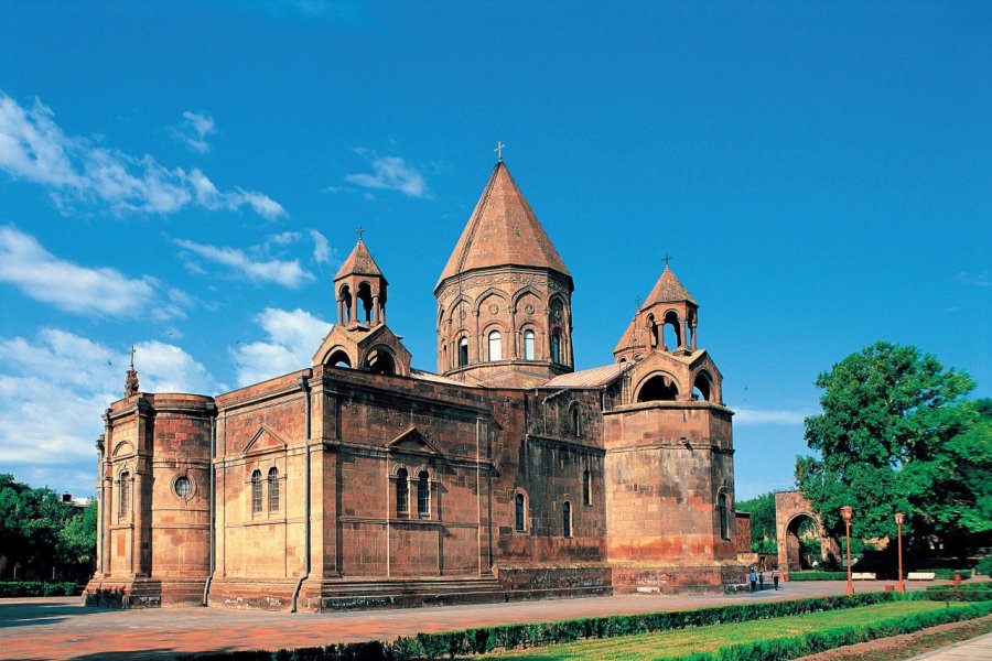 Cathédrale d'Etchmiadzin. Alamer - Iconotec