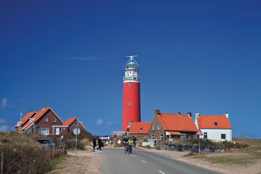Le phare de Texel domine l'île. Pwollinga - Fotolia