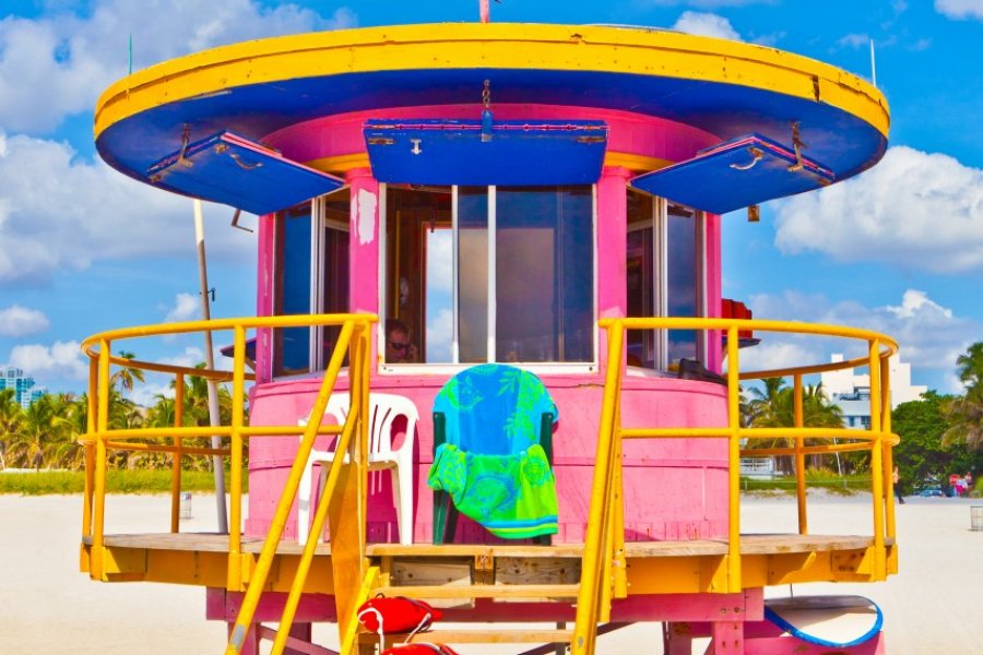Lifeguard Tower, Miami Beach, Floride. (© Jorg Hackemann - Shutterstock.com))