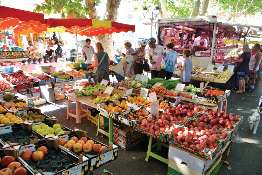 Marché de Béziers. J-P DEGAS