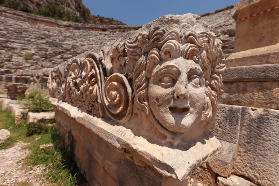 Visage sculpté sur le site de Myra. David GUERSAN - Author's Image