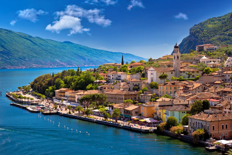 Limone del Garda. xbrchx - Shutterstock.com