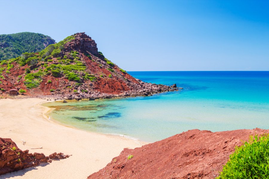 Cala del Pilar. tuulijumala - Shutterstock.com