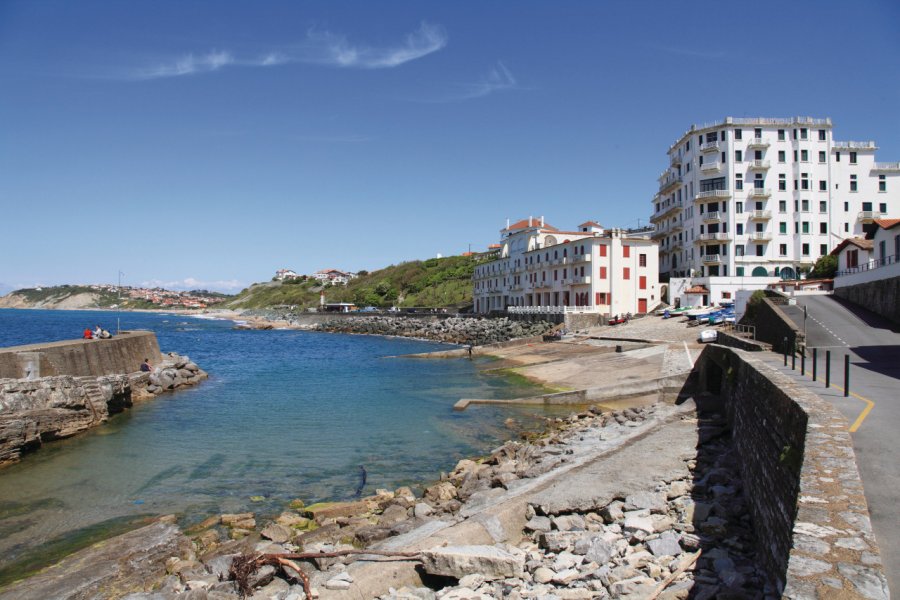 Le port de Guéthary Germain Caillet - Fotolia