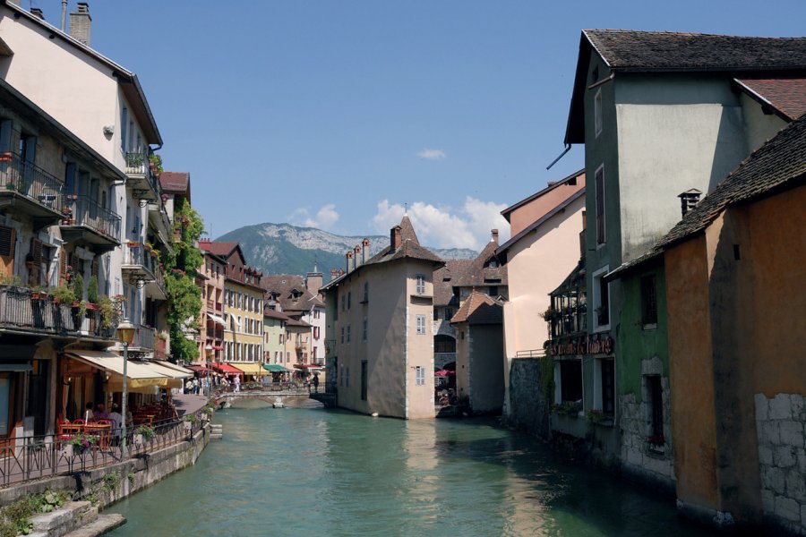 Dans le vieux Annecy (© Béatrice PREVE - Fotolia))