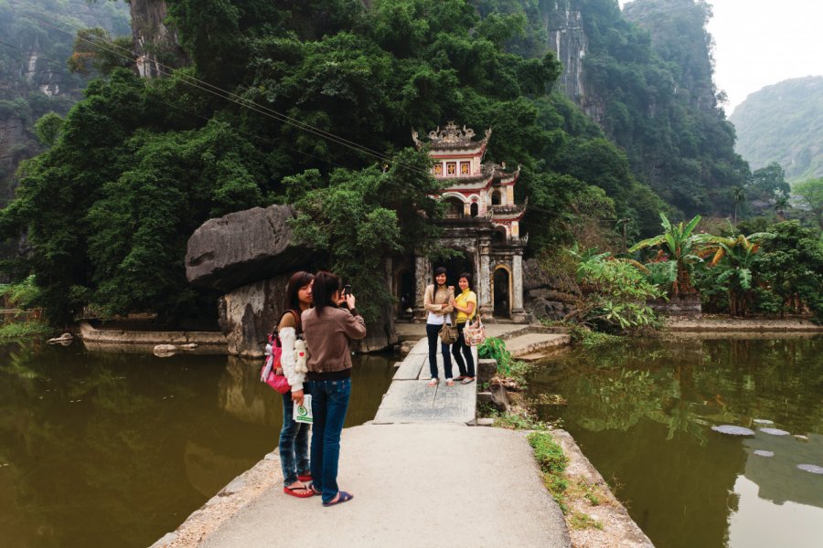 Pagode de Bich Dông, Tam Coc. Philippe GUERSAN - Author's Image