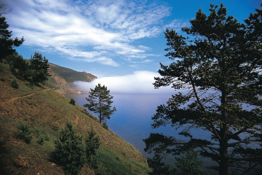 Sentier de randonnée le long du Baïkal Stéphan SZEREMETA