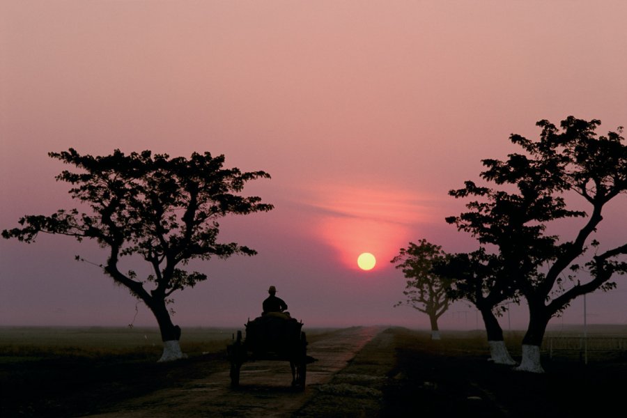 Coucher de soleil à Kyaikhtiyo. Author's Image