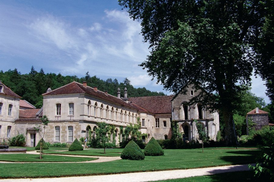 L'abbaye de Fontenay PHOVOIR