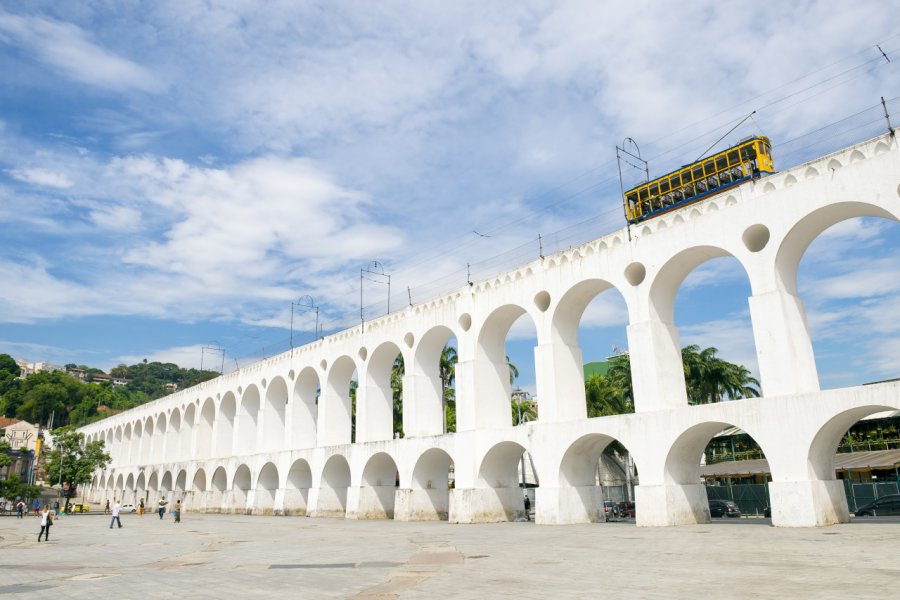 Les Arches de Lapa. lazyllama -Shutterstock.com