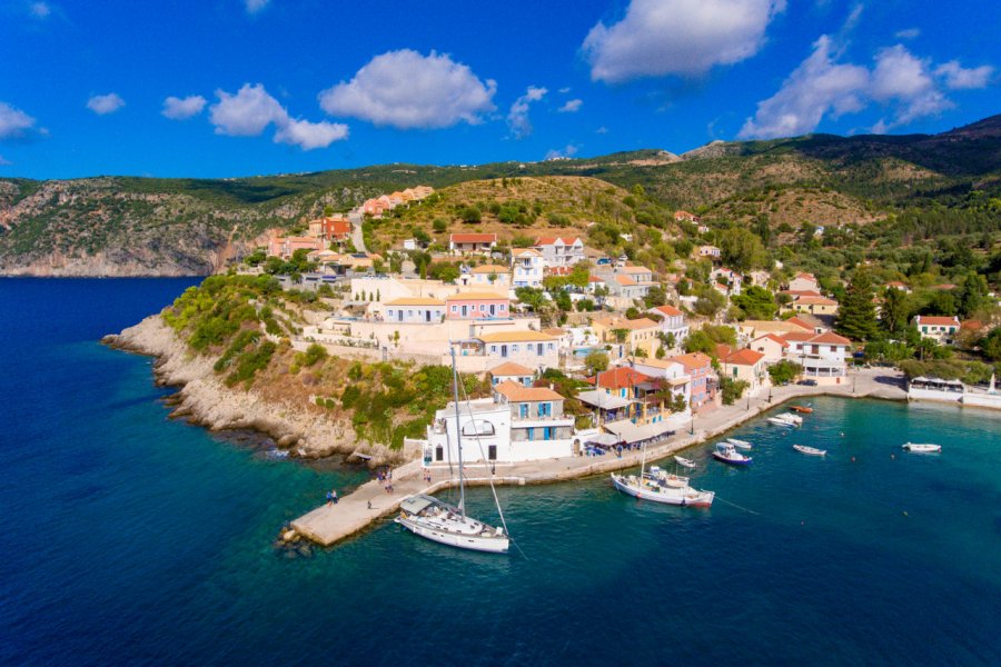 Vue sur la baie d'Assos. Calin Stan - Shutterstock.com