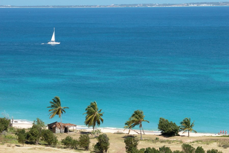 Vue sur la mer des Caraïbes, Friar's Bay. Office de Tourisme de Saint-Martin - Claude CAVALERA