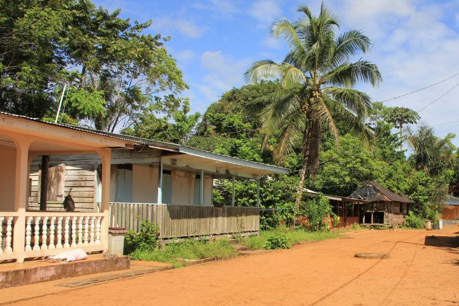 Village de Kaw. JM-Guyon - Fotolia