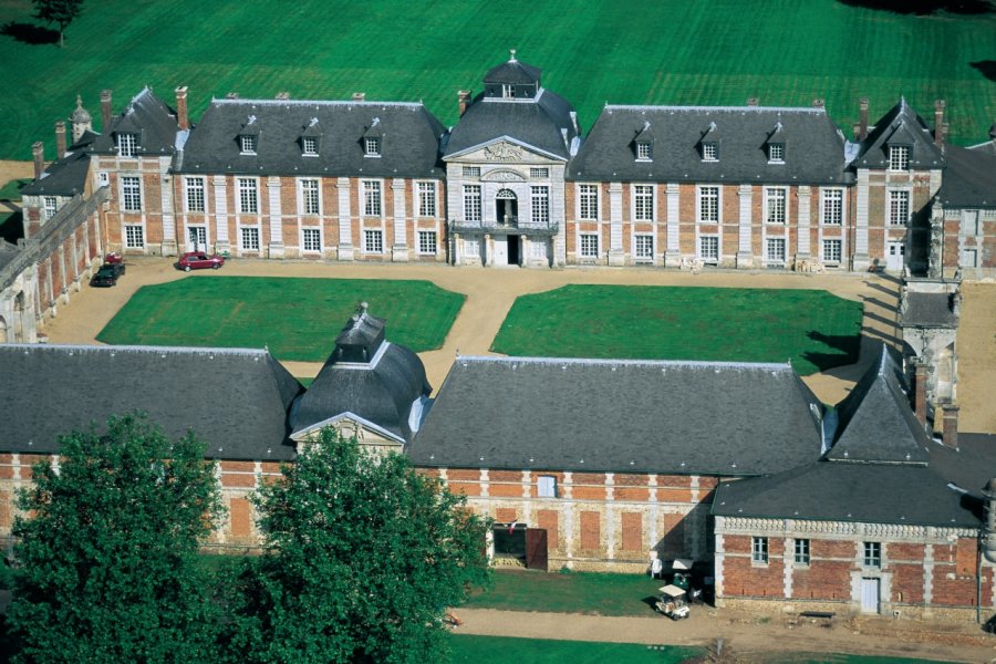 Vue aérienne du château du Champ de Bataille - Le Neubourg Arthur LEROY - Iconotec