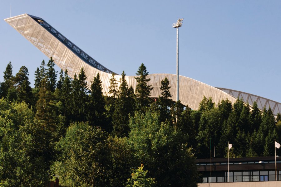 Le tremplin de saut à ski situé à Holmenkollen. Serge OLLIVIER - Author's Image