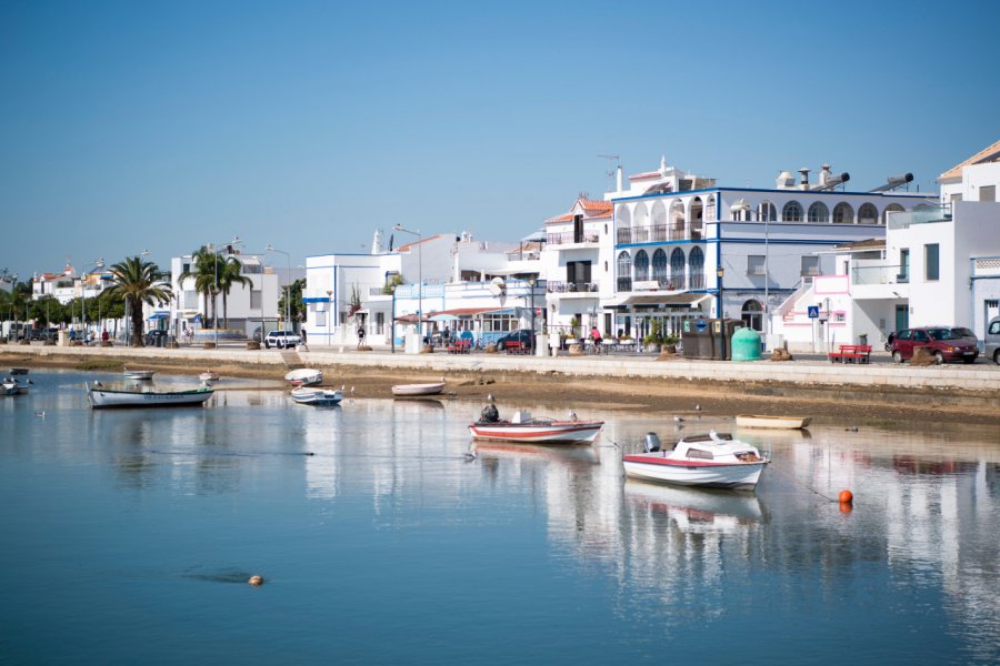 Le village de pêcheurs de Santa Luzia. amnat30 - Shutterstock.com