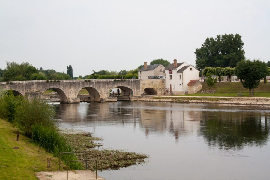 Le pont de saint Aignan Guitou60