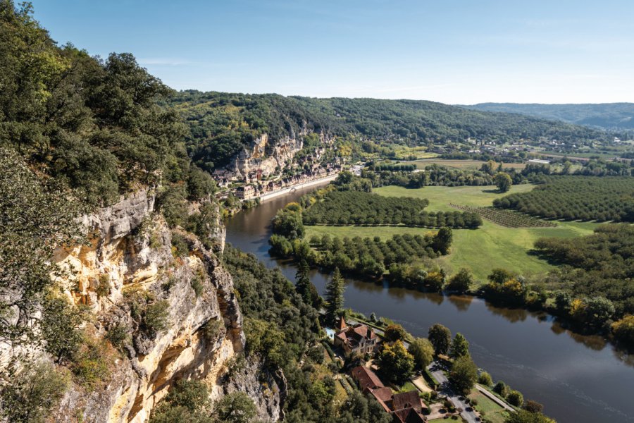 Vue sur La Roque-Gageac. Simon Biggar - iStockphoto.com