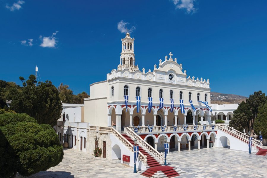 Cathédrale Panaghia Evangelistria, Tinos. NMaverick - iStockphoto