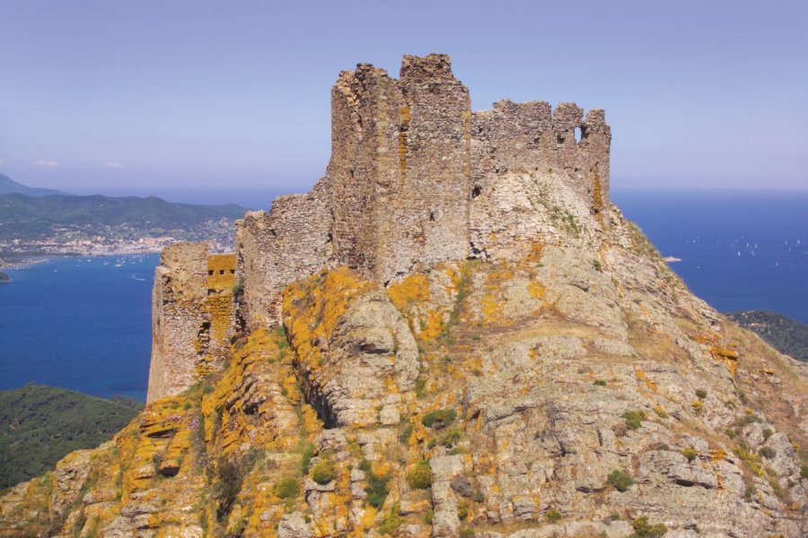 Le château de Volterraio. rotofrank - iStockphoto.com