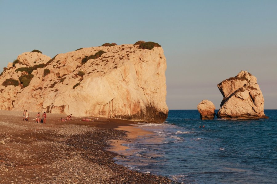 Plage de Petra Tou Romiou. Julien HARDY - Author's Image