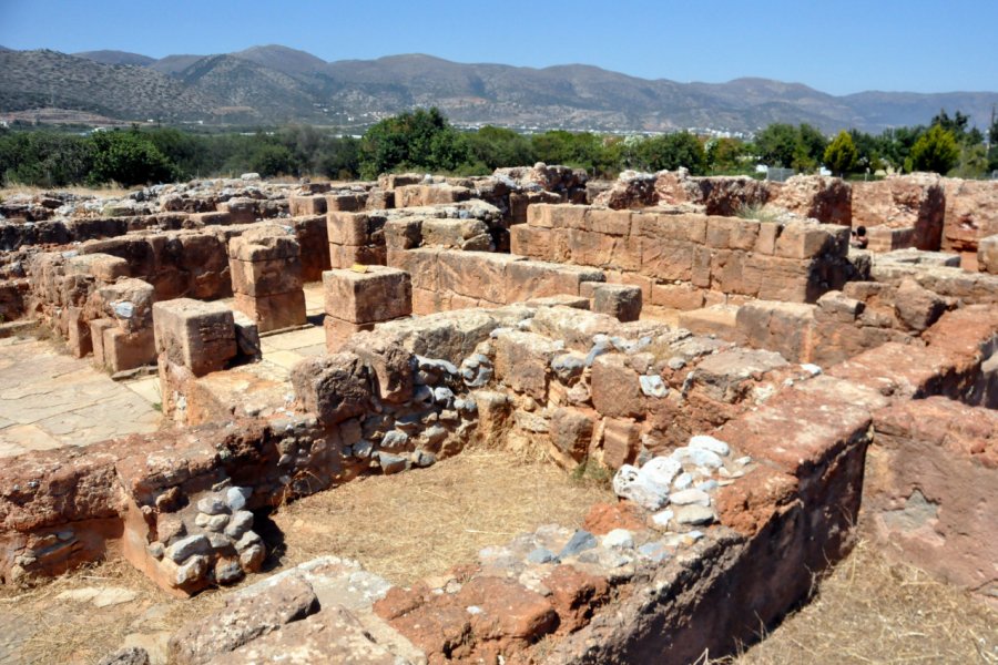 Le Palais de Malia est facile à découvrir avec des panneaux francophones. CT