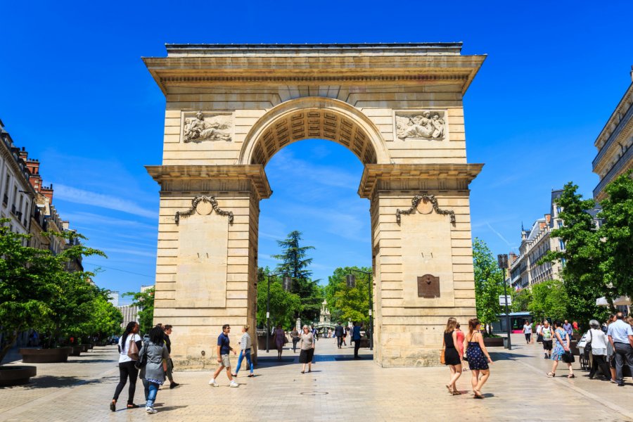 La porte Guillaume, Dijon. iceink / Shutterstock.com