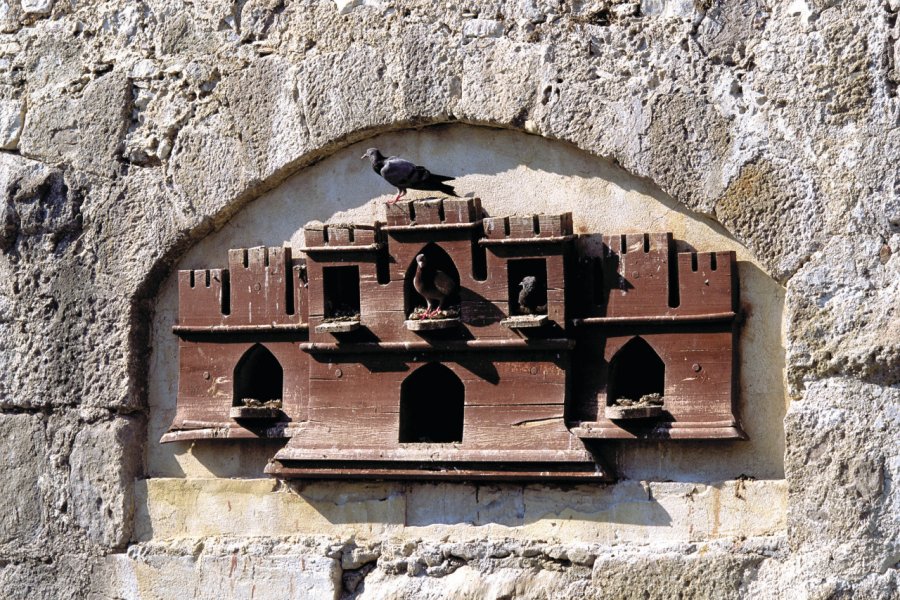 Pigeonnier intégré dans les vieilles pierres de Bodrum. Author's Image