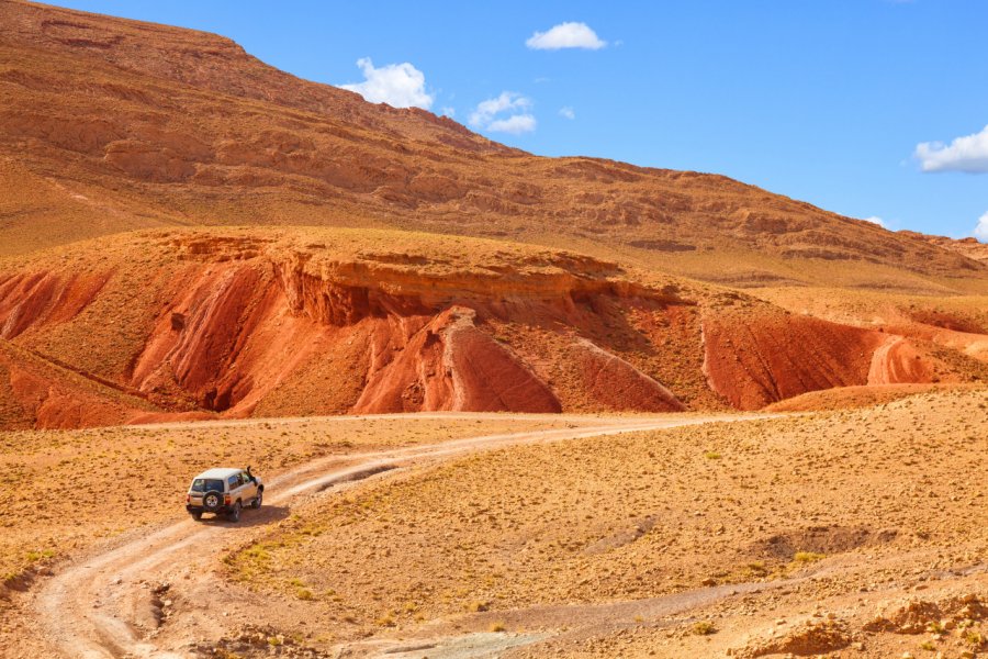 Excursion dans la vallée des gorges du Dadès. Jose Ignacio Soto - Shutterstock.com