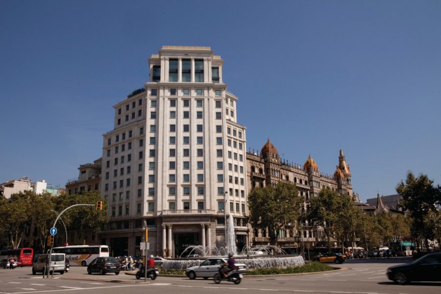 Passeig de Gràcia. (© Irène ALASTRUEY - Author's Image))