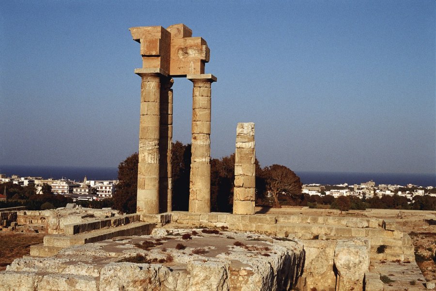 L'Acropole sur la colline de Kastelli. Author's Image