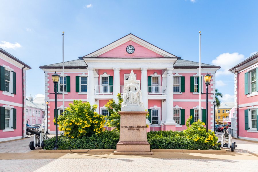 Maison du Gouverneur, Nassau. Joe Hendrickson - shutterstock.com